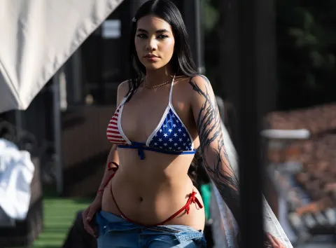 LuluWonderr — Streamate Photos