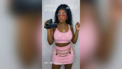FarahLucy — 😎🤎