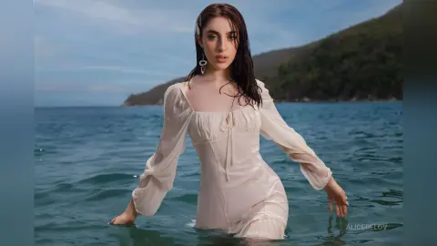 AliceBelov — Ocean temptation