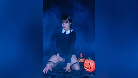 AmyBeck — Merlina🪦⚰️🎃