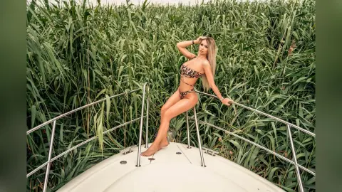 ErikaBonnie — Summer vibes
