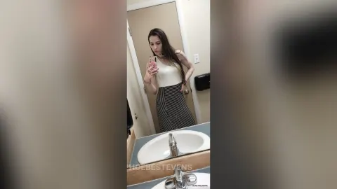 PhoebeStevens — SmokeShow686