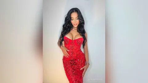 Alison — Burning red