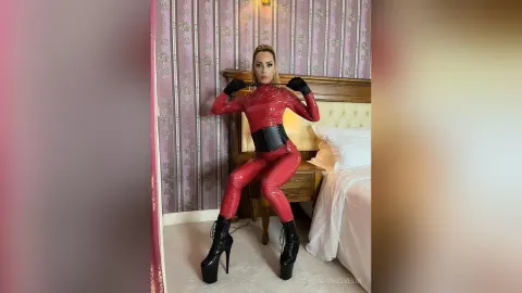AdamsEvelin — worship me from head to heels