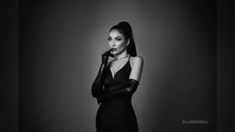 ElliaRussell — Black