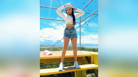 NinaBallack — Walking