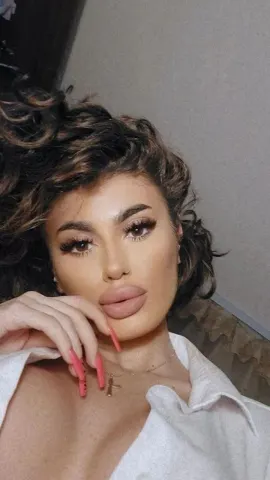 DariaAmaris — Streamate Photos