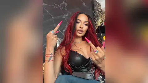 MoniqueSpelll — .