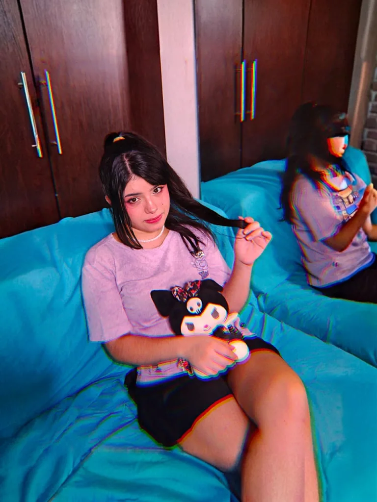 Lily_Mai — Streamate Photos