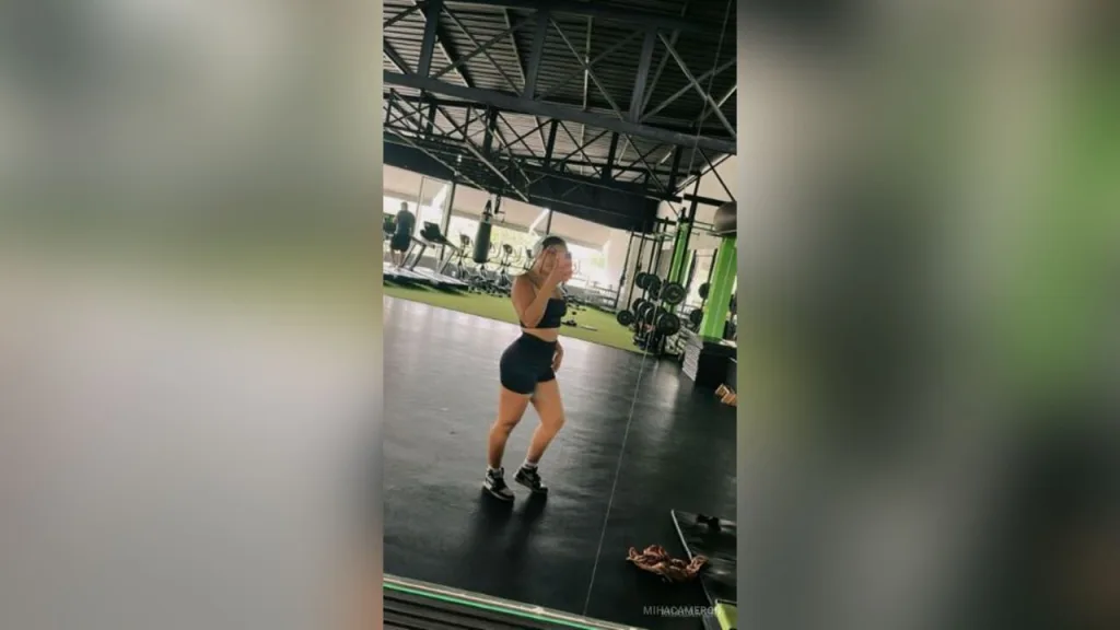 MihaCameron — Mood Fitness 🥰