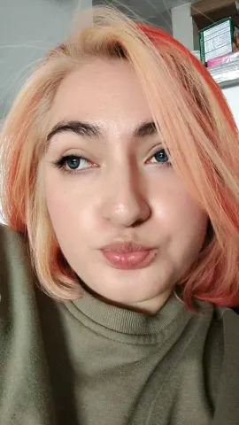 LeiahOrange — Streamate Photos