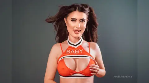 Adeline — Cheerleader