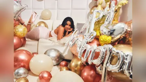 MilyThomas — 🎁🎉🥳🎀