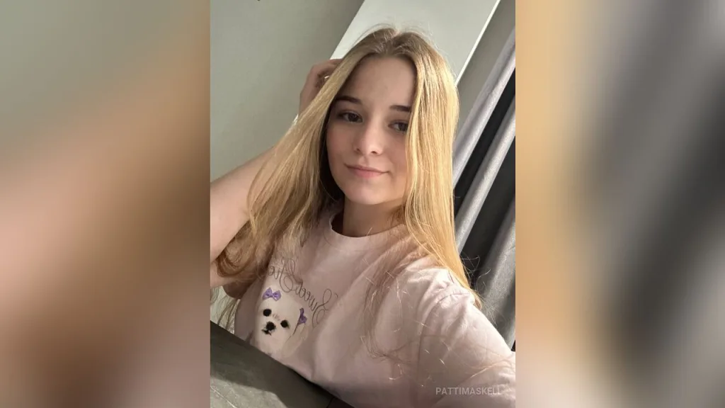 PattiMaskell — Soft Smile, Sunny Mood ☀️