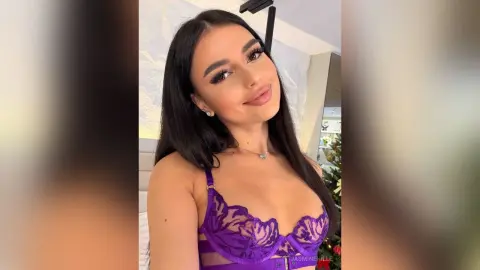 JasmineHille — 💗💗💗
