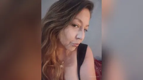 LolaLoced — Cubankittie 