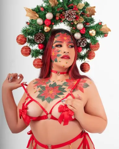 NaomyEvanss — Streamate Photos