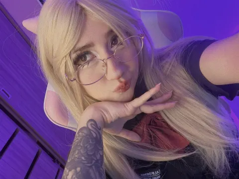 MiwaViolet302 — Streamate Photos