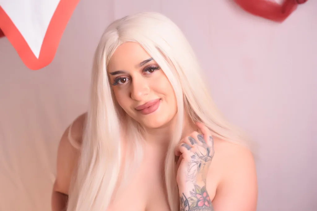 NayaNoirX — Streamate Photos