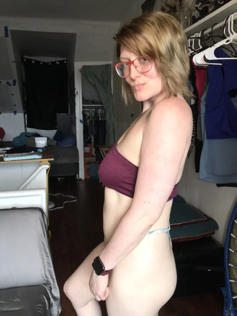 Rye_Dawn — Streamate Photos