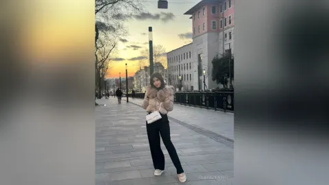 ClaireJenner — Istanbul 🤍