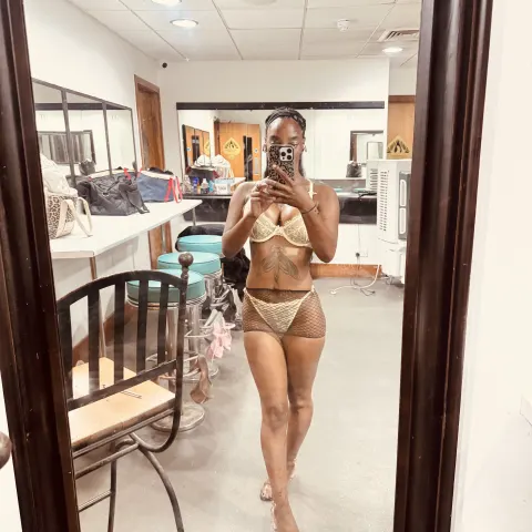 Lovley_x — Streamate Photos