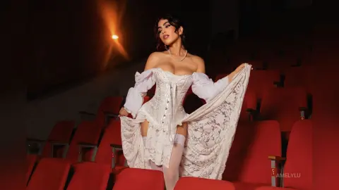 AmelyLu — A night at the theater🎭