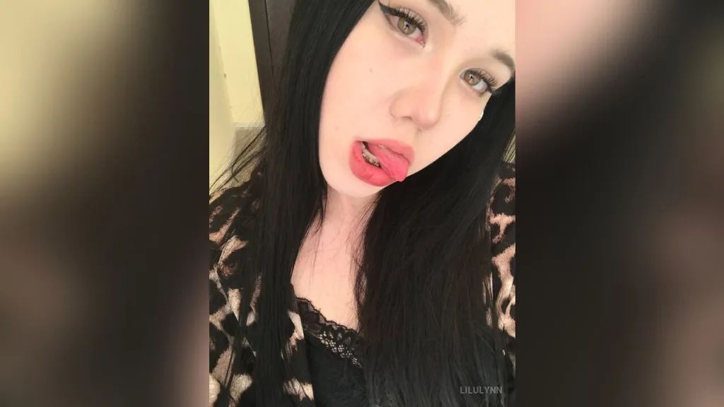 LiluLynn — live cam