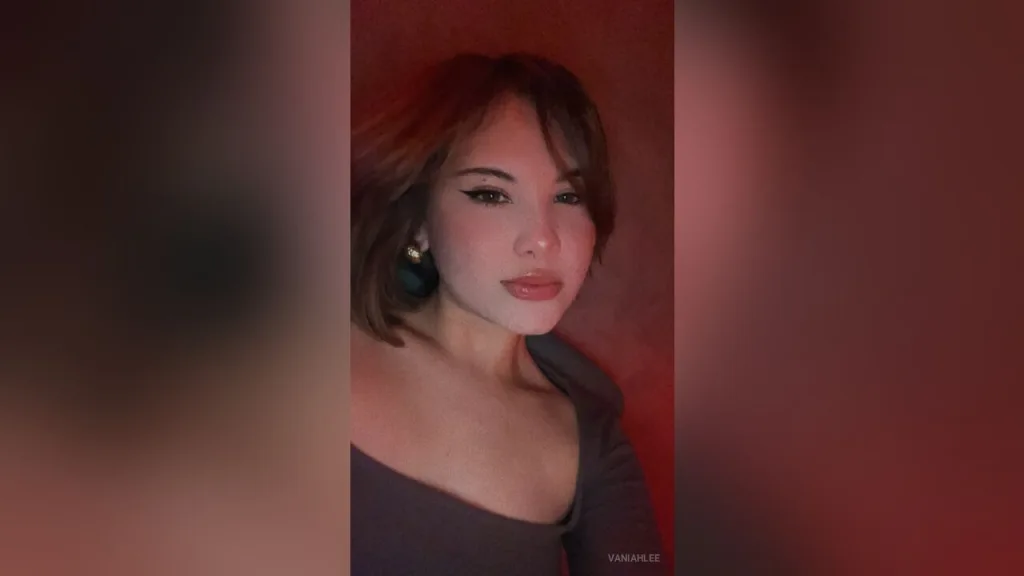 VaniahLee — Random pics