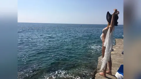 Mia — Vacation