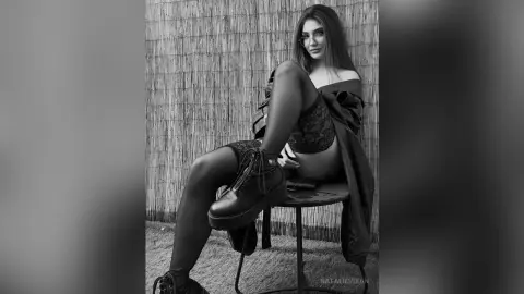 NatalieVixan — 🖤