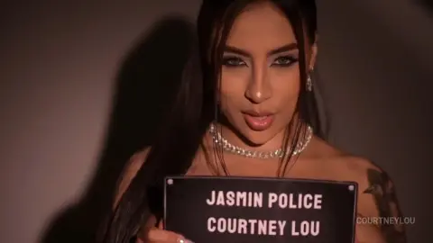 CourtneyLou — Bad Courtney😈