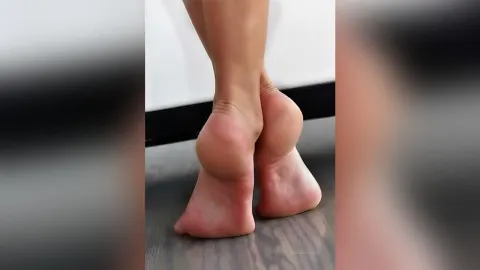 EleniaDevons — Feet