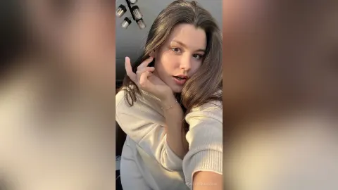 EmilyRichardsone — Hey hey ☺️☺️☺️