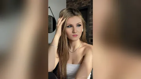 ChristineEve — Natural Color Hair 🫦🫦🫦