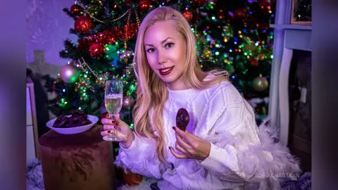 SofiaChastaiin — Merry Xmas!