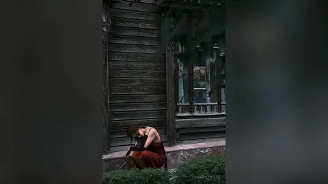 CarolineLee — Cold fire
