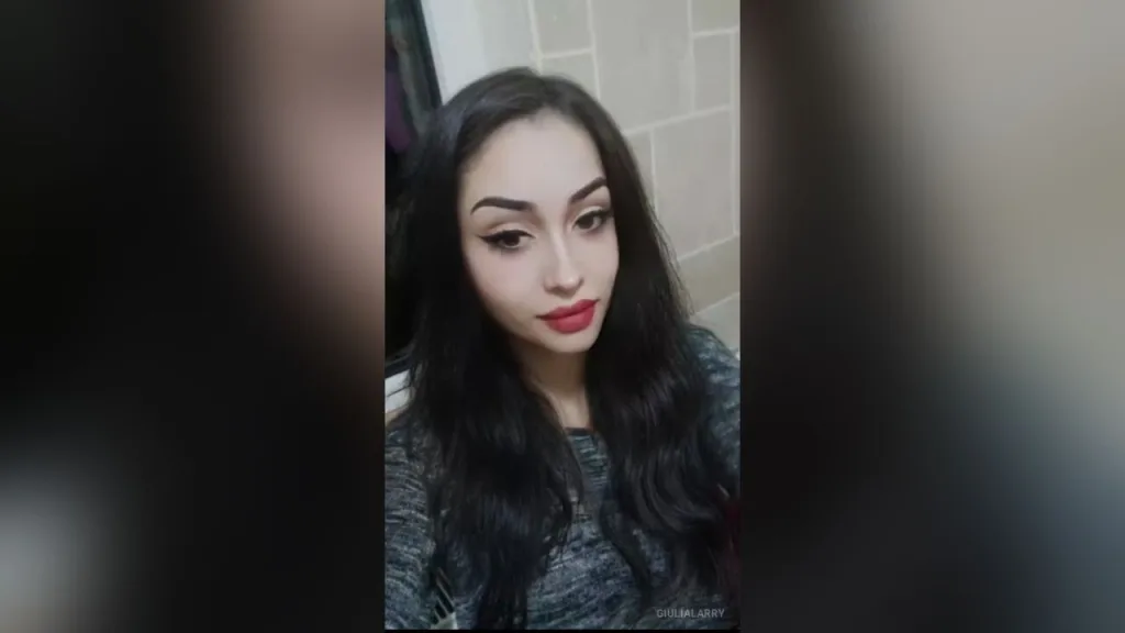 GiuliaLarry