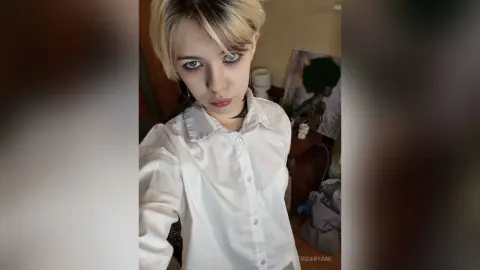 BettieDaryanl — your strict secretary!