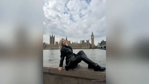 Moonlight Missy — Blondie likes to travel