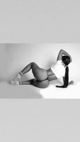 Shalinarr — Streamate Photos