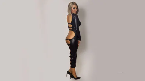 ChristineNicole — LATEX
