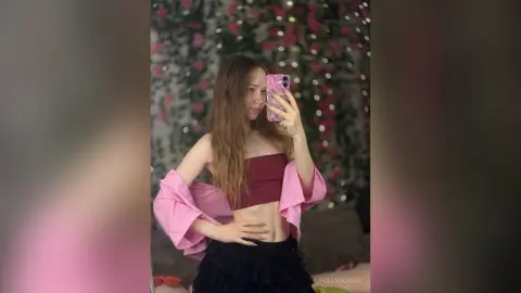 PollyPower — slow seduction 🖤