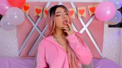 LailaSumeru — Streamate Photos