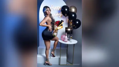 AlessandraMonet — Bday Queen