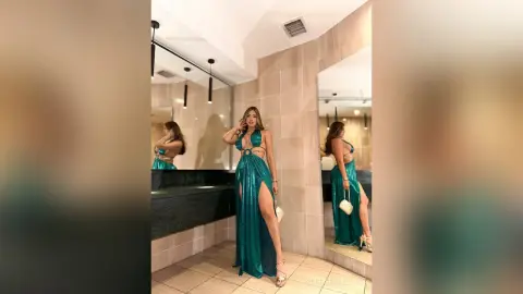 SophieHamilton — 🍷