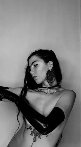 NyxSalome — Streamate Photos