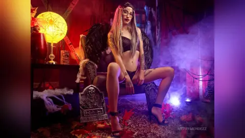 MerryMendezz — Whispers in the night