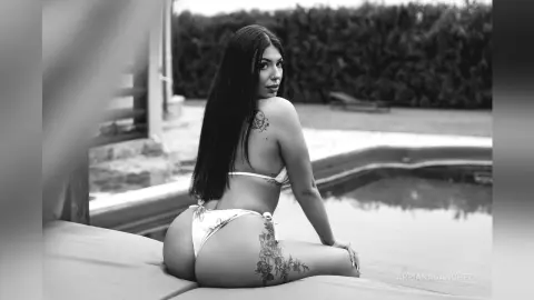ArrianaSanchez — 🖤