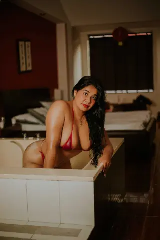 AprilMILF — Streamate Photos